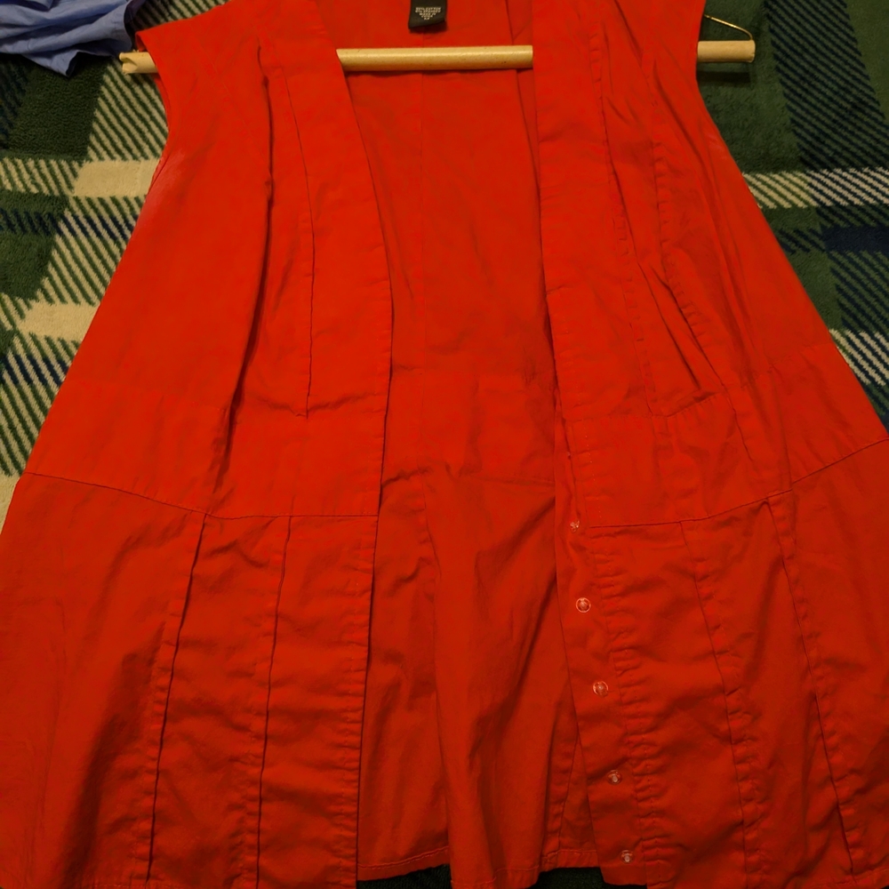 Women's Red Sleeveless blouse